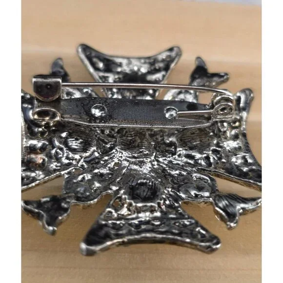 Vintage Green Rhinestone Cross Brooch Pin Statement - Picture 7 of 9